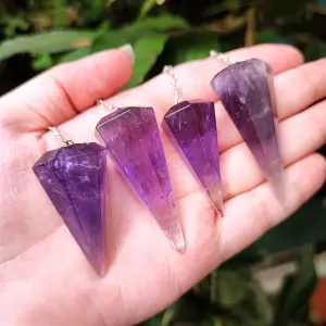 Pêndulo de Ametista – Intuição, Proteção e Sabedoria Espiritual
